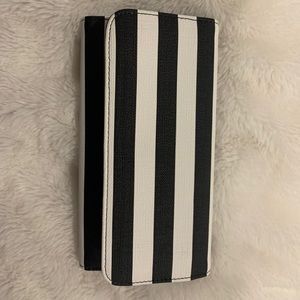 KUT FROM THE KLOTH Wallet